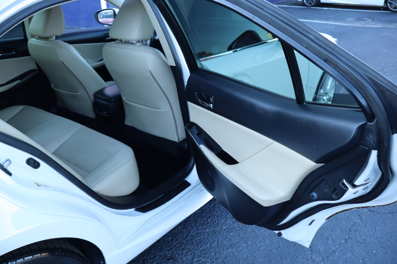 Lexus IS 250 4dr Sport Sdn Auto RWD 2014