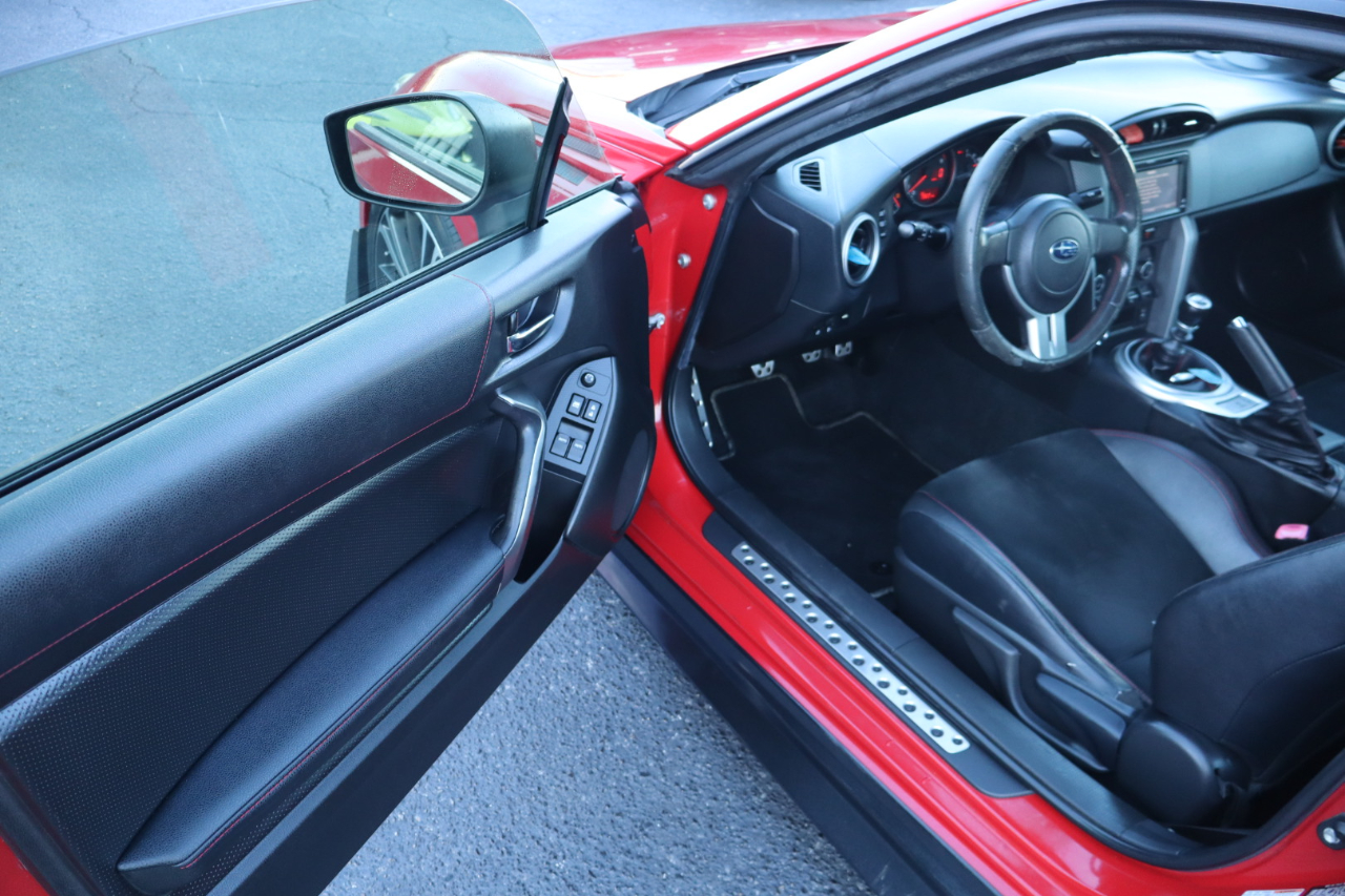 Subaru BRZ 2dr Cpe Man Limited 2015