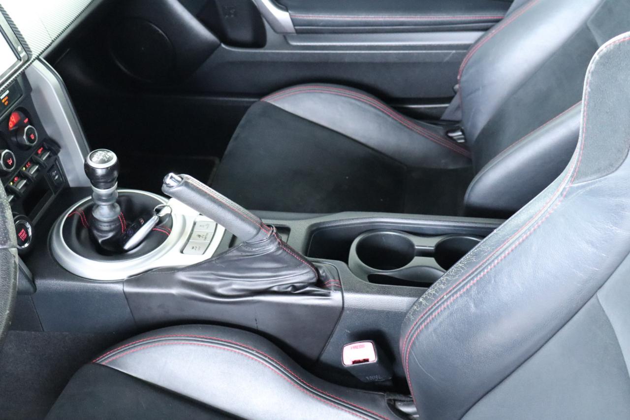 Subaru BRZ 2dr Cpe Man Limited 2015