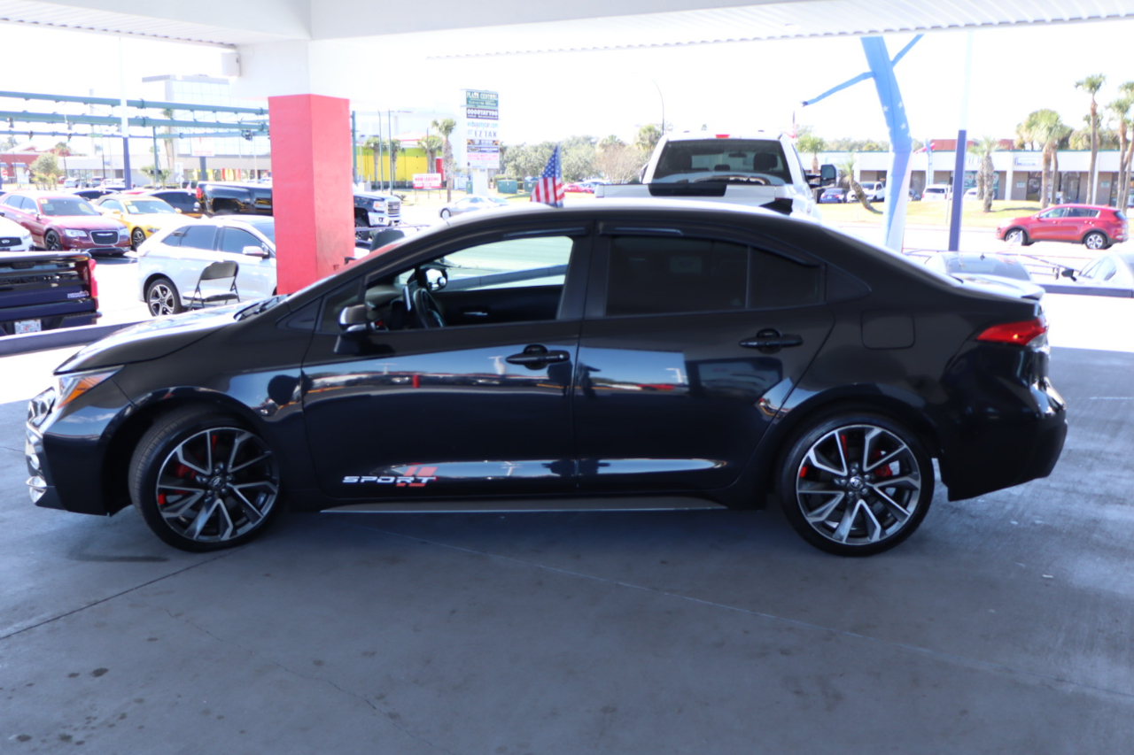 Toyota Corolla SE 2020