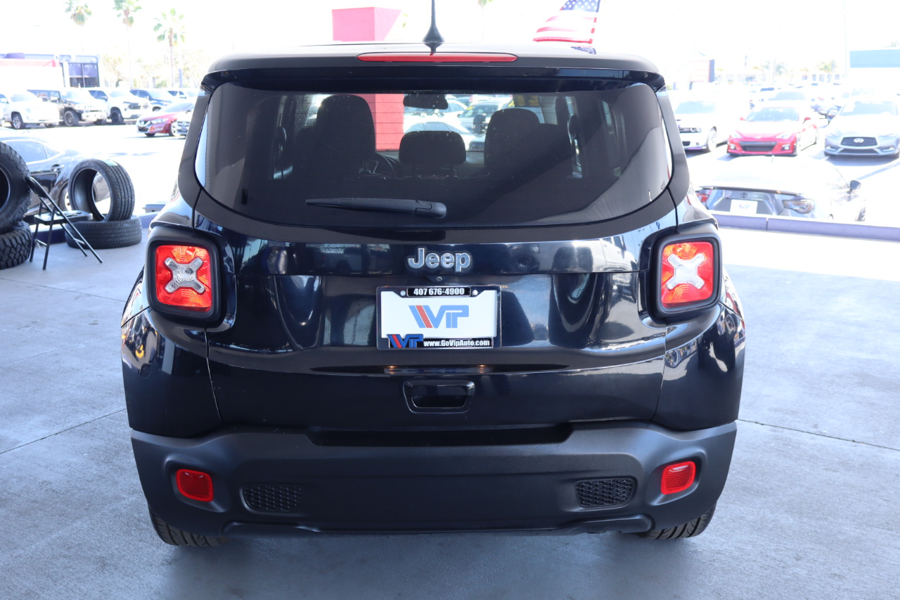 Jeep Renegade Jeepster FWD *Ltd Avail* 2021