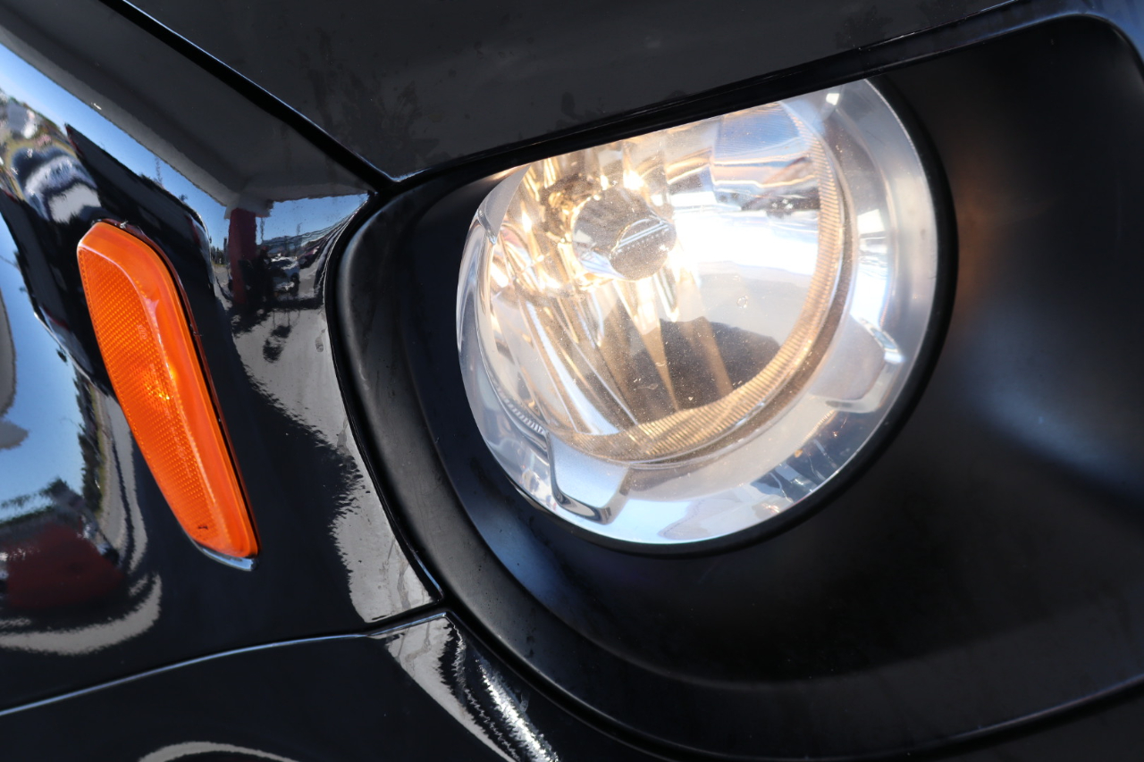 Jeep Renegade Jeepster FWD *Ltd Avail* 2021