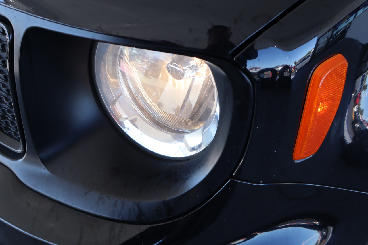 Jeep Renegade Jeepster FWD *Ltd Avail* 2021