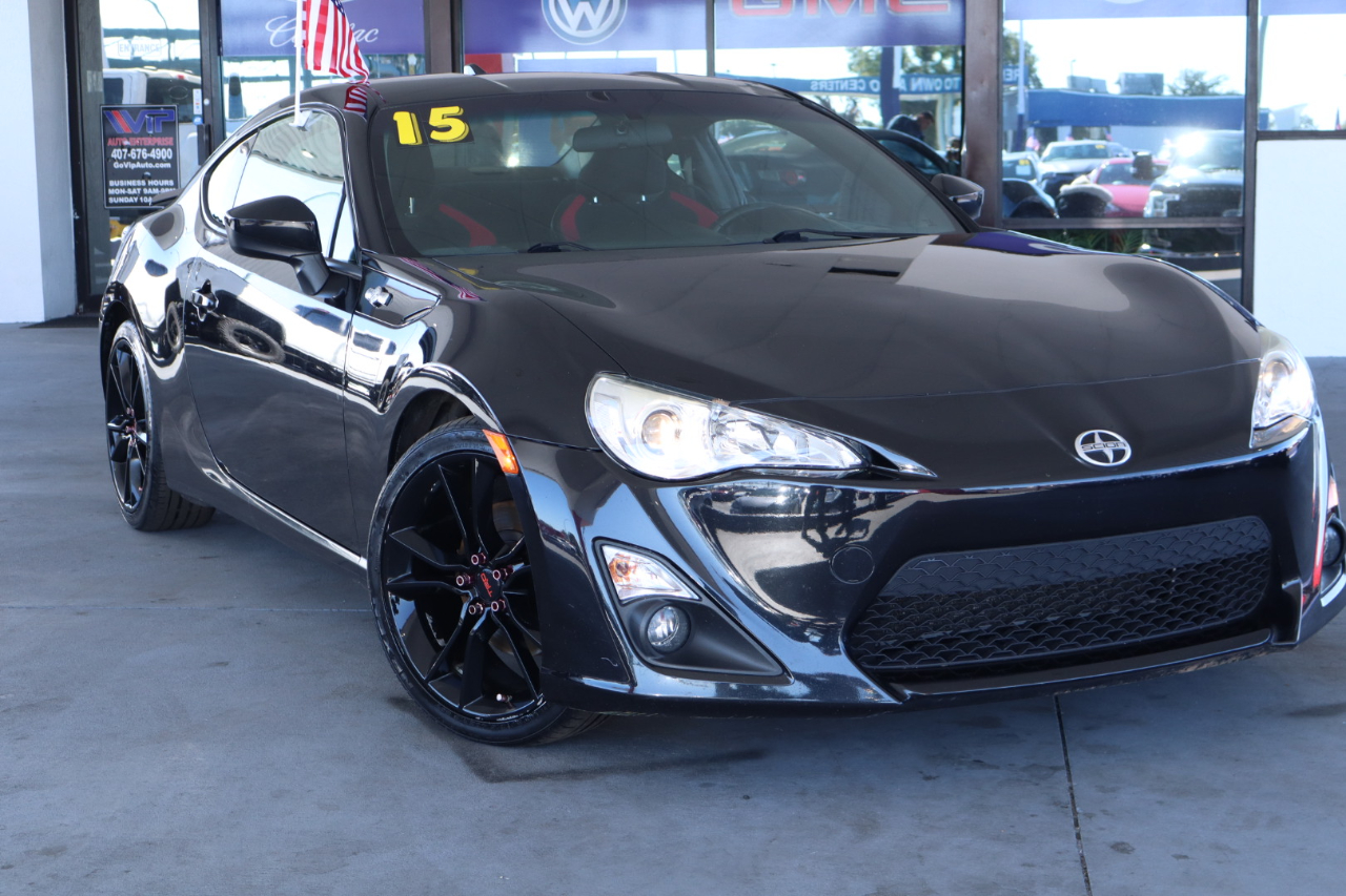 Scion FR-S 2dr Cpe Man (Natl) 2016