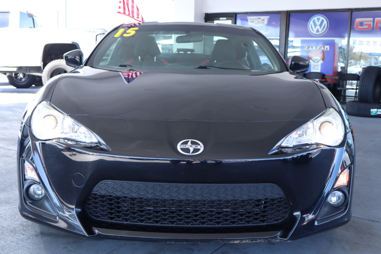 Scion FR-S 2dr Cpe Man (Natl) 2016