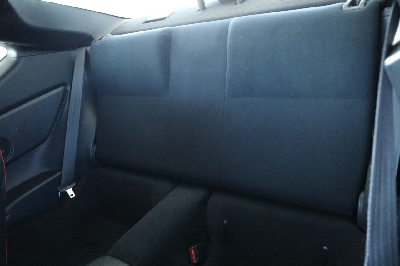 Scion FR-S 2dr Cpe Man (Natl) 2016