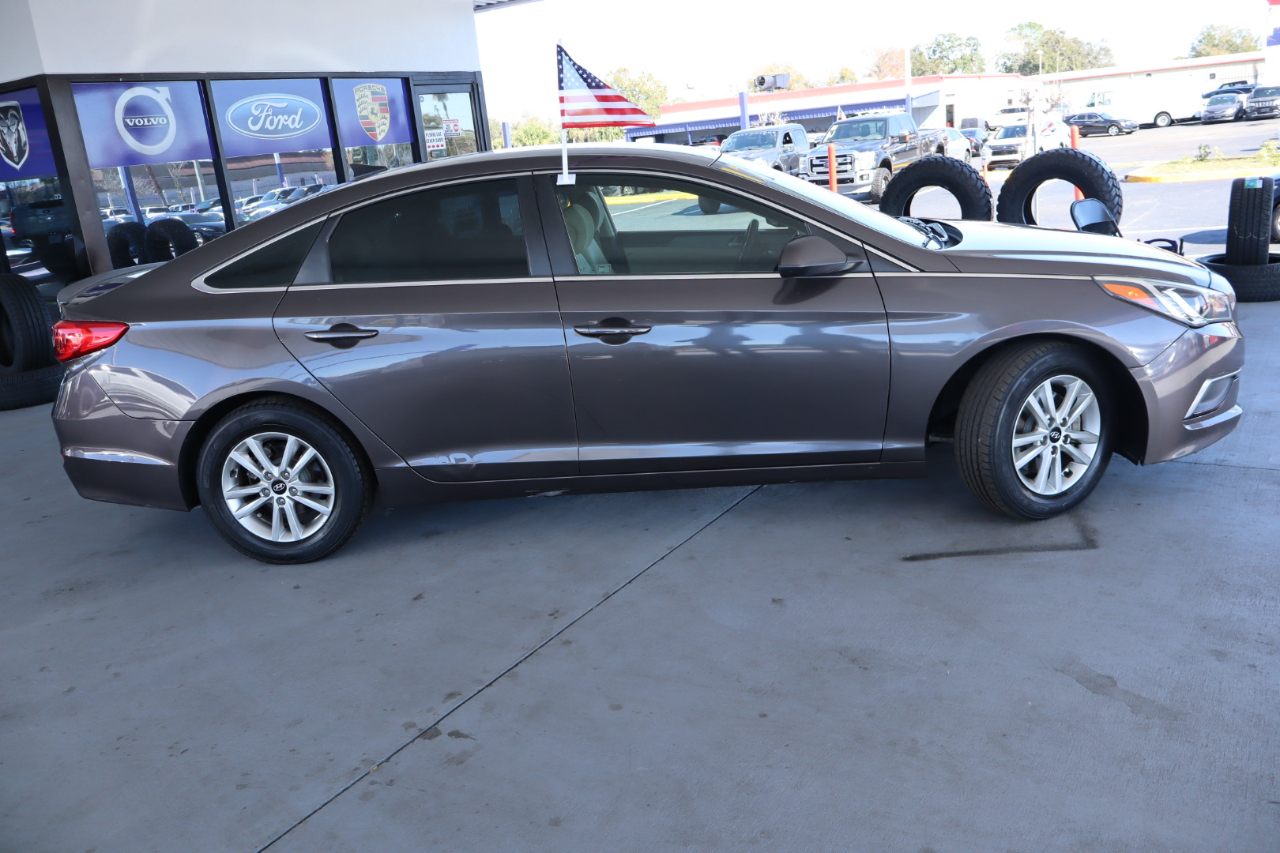Hyundai Sonata SE 2.4L PZEV 2017