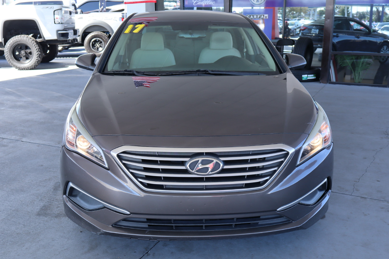 Hyundai Sonata SE 2.4L PZEV 2017