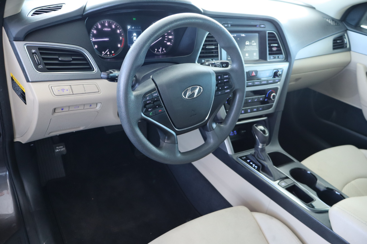 Hyundai Sonata SE 2.4L PZEV 2017