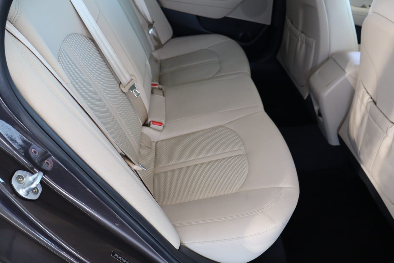 Hyundai Sonata SE 2.4L PZEV 2017