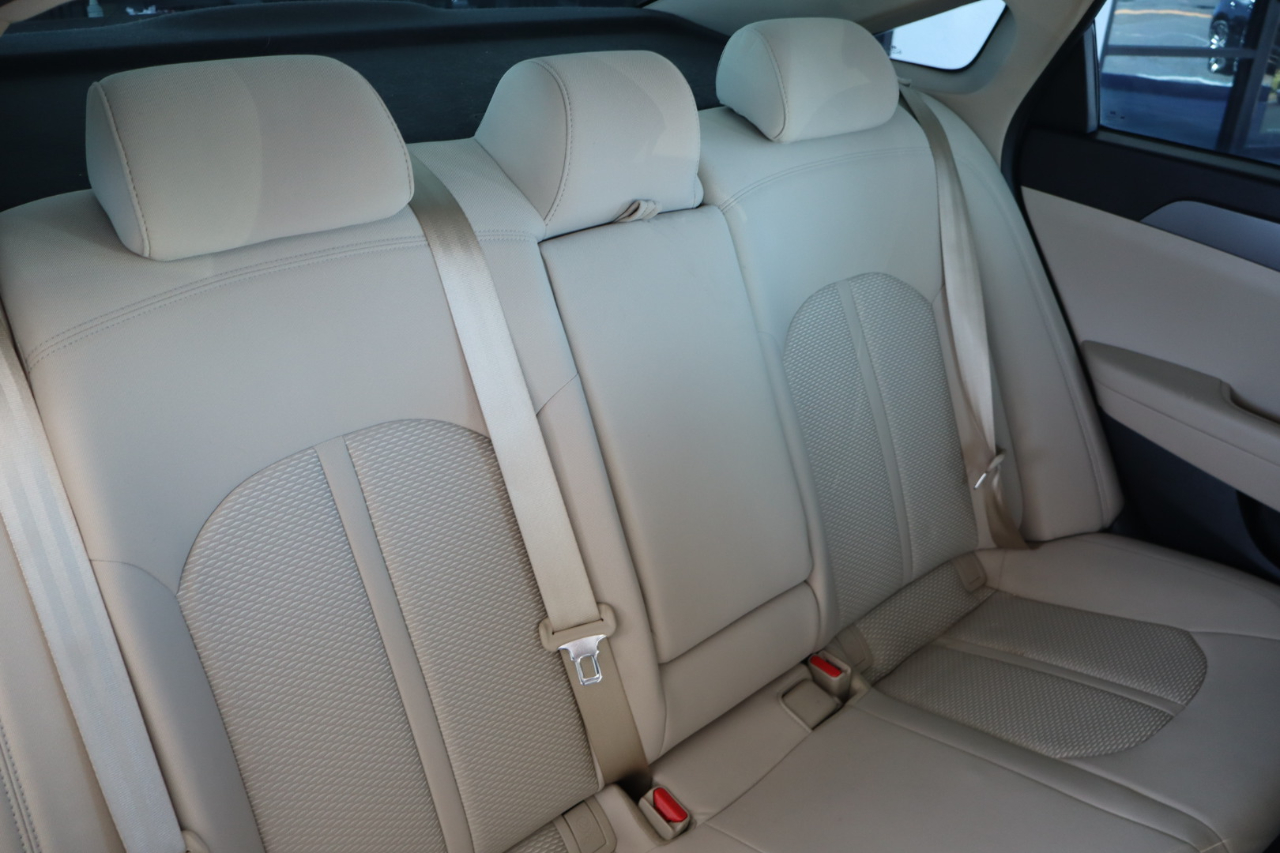 Hyundai Sonata SE 2.4L PZEV 2017