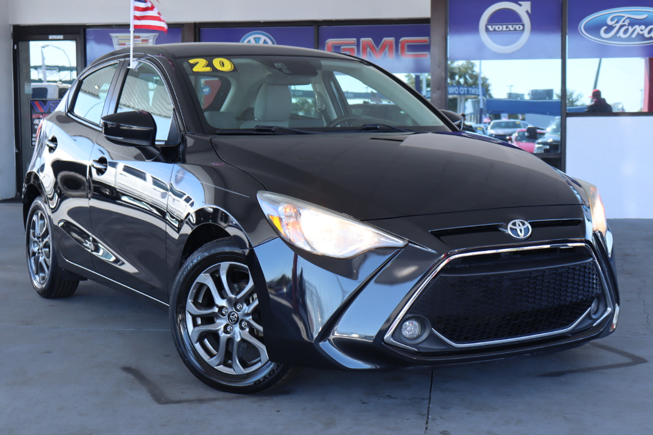 Toyota Yaris Hatchback LE Auto (Natl) 2020