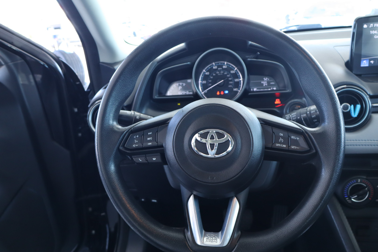 Toyota Yaris Hatchback LE Auto (Natl) 2020