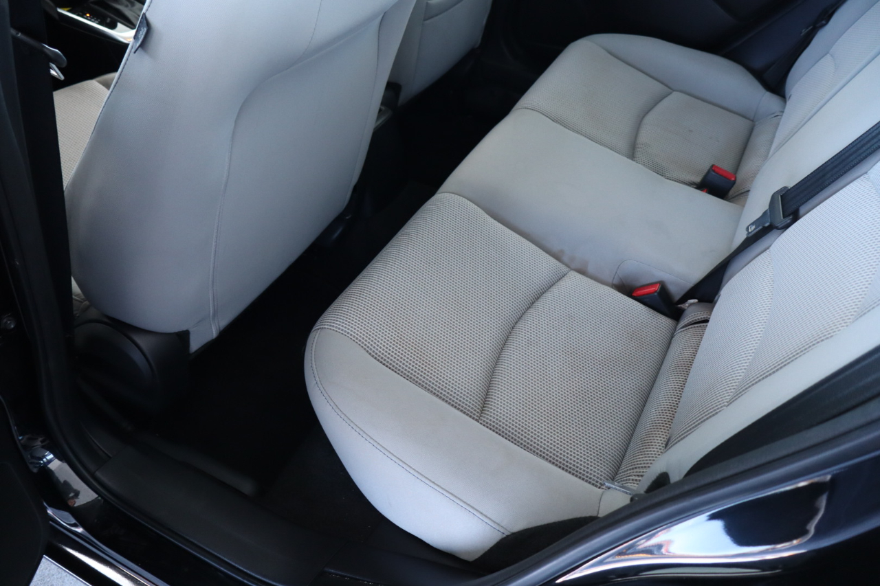 Toyota Yaris Hatchback LE Auto (Natl) 2020