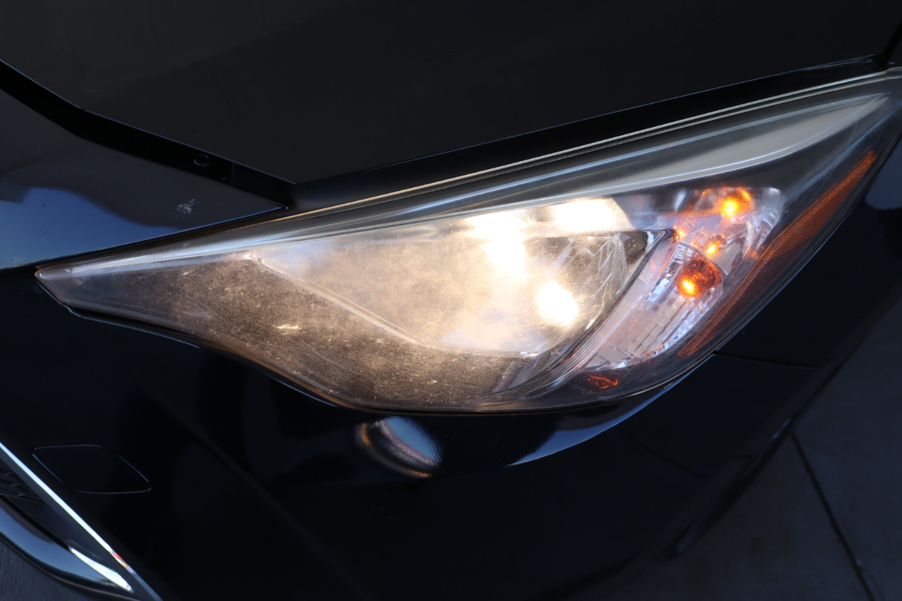 Toyota Yaris Hatchback LE Auto (Natl) 2020