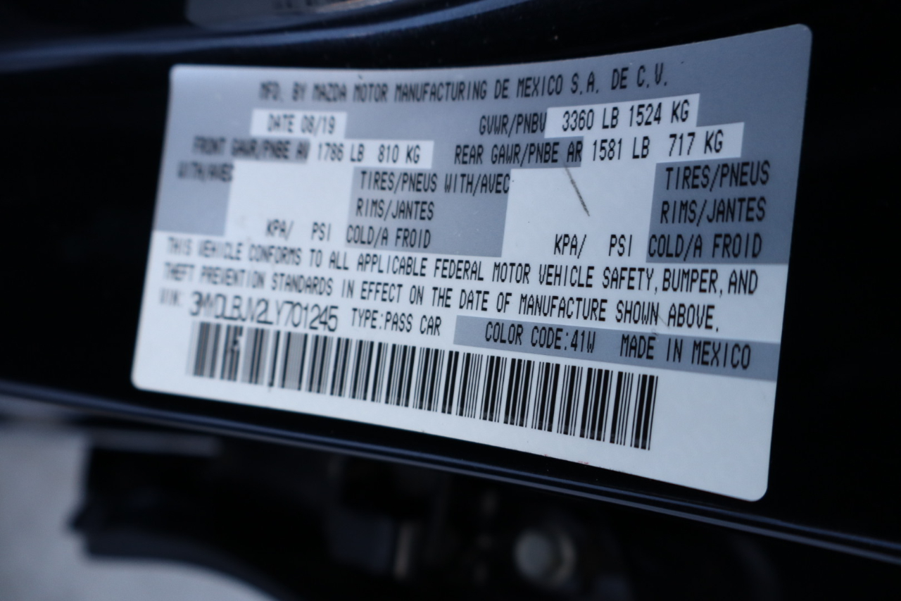 Toyota Yaris Hatchback LE Auto (Natl) 2020