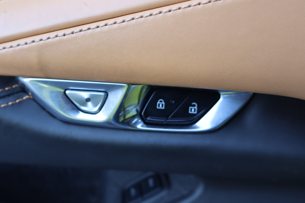 Chevrolet Corvette 2dr Stingray Cpe w/3LT 2022