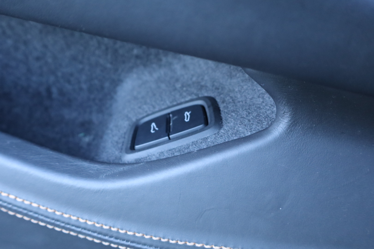 Chevrolet Corvette 2dr Stingray Cpe w/3LT 2022