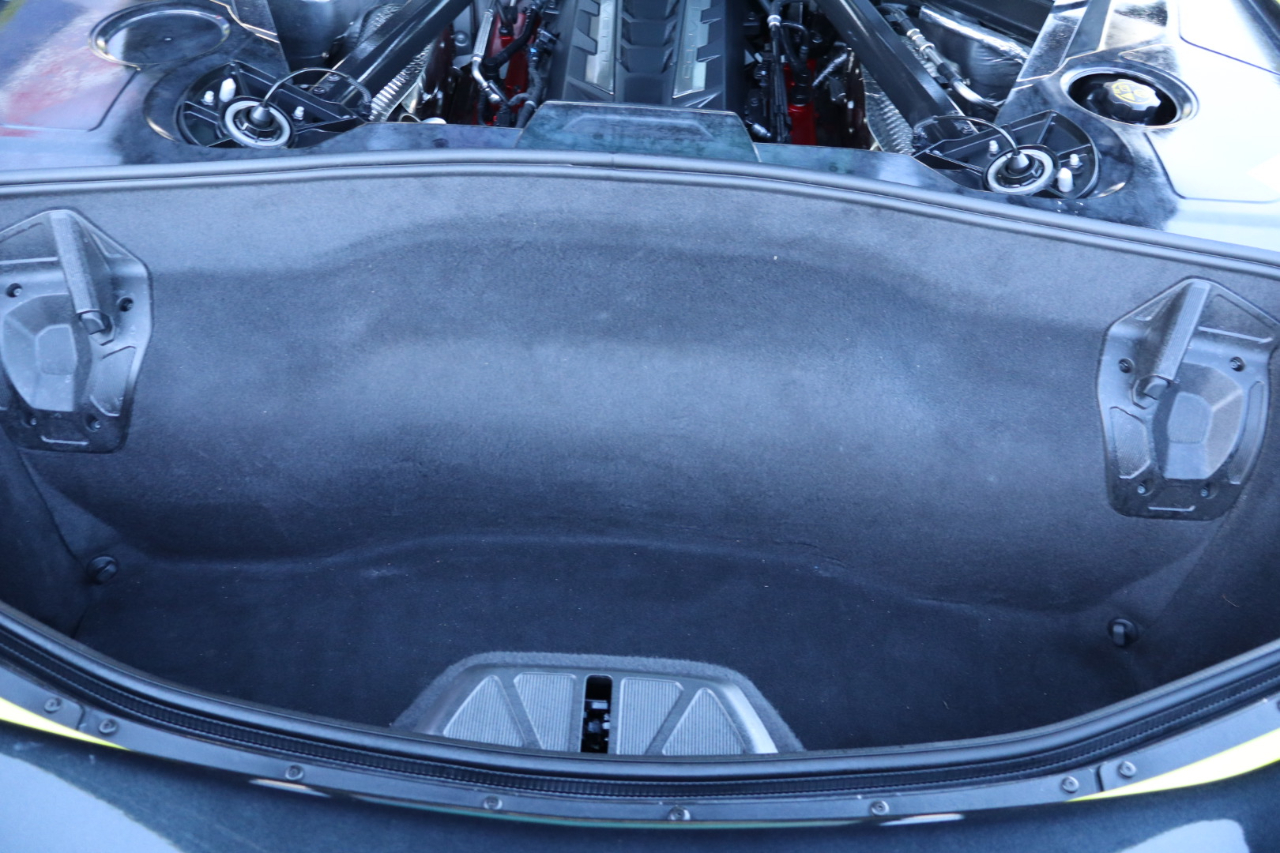 Chevrolet Corvette 2dr Stingray Cpe w/3LT 2022