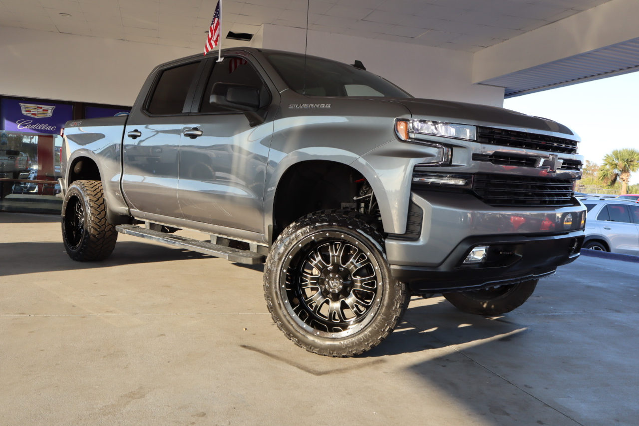 Chevrolet Silverado 1500 4WD Crew Cab 147" RST 2020