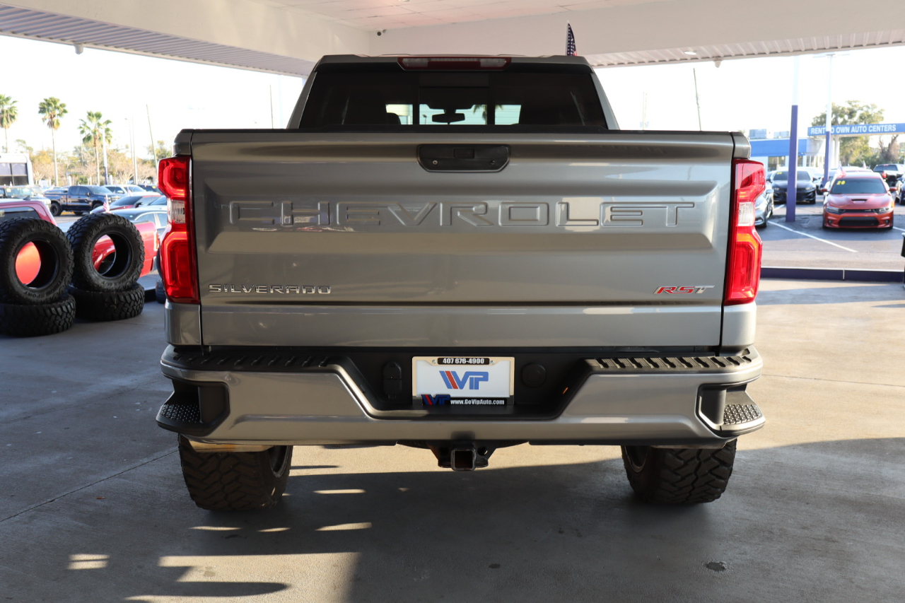 Chevrolet Silverado 1500 4WD Crew Cab 147" RST 2020