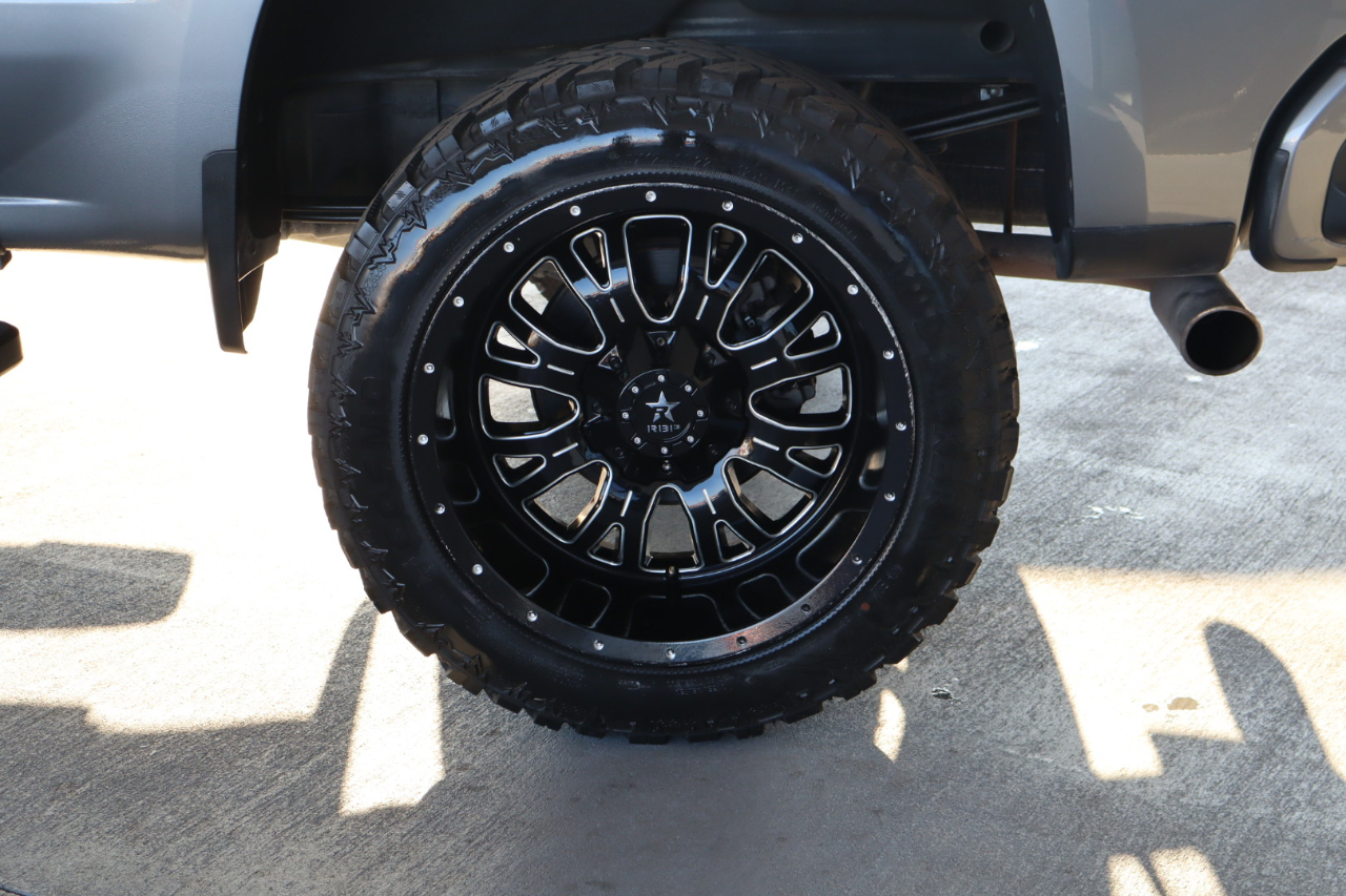 Chevrolet Silverado 1500 4WD Crew Cab 147" RST 2020