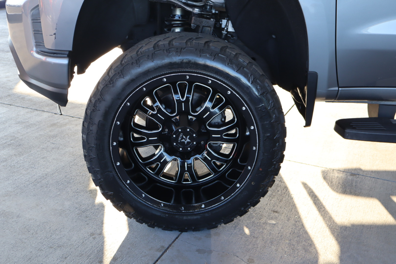 Chevrolet Silverado 1500 4WD Crew Cab 147" RST 2020