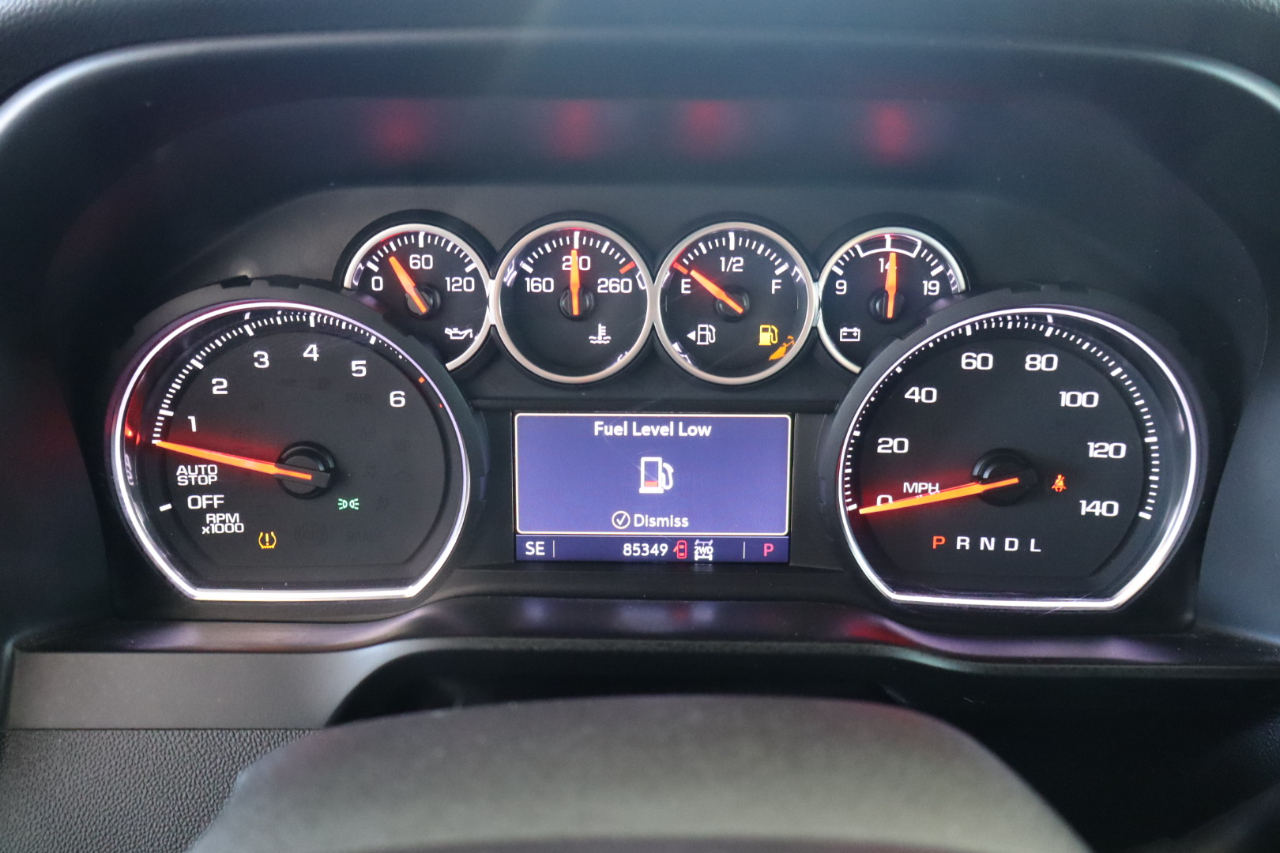 Chevrolet Silverado 1500 4WD Crew Cab 147" RST 2020