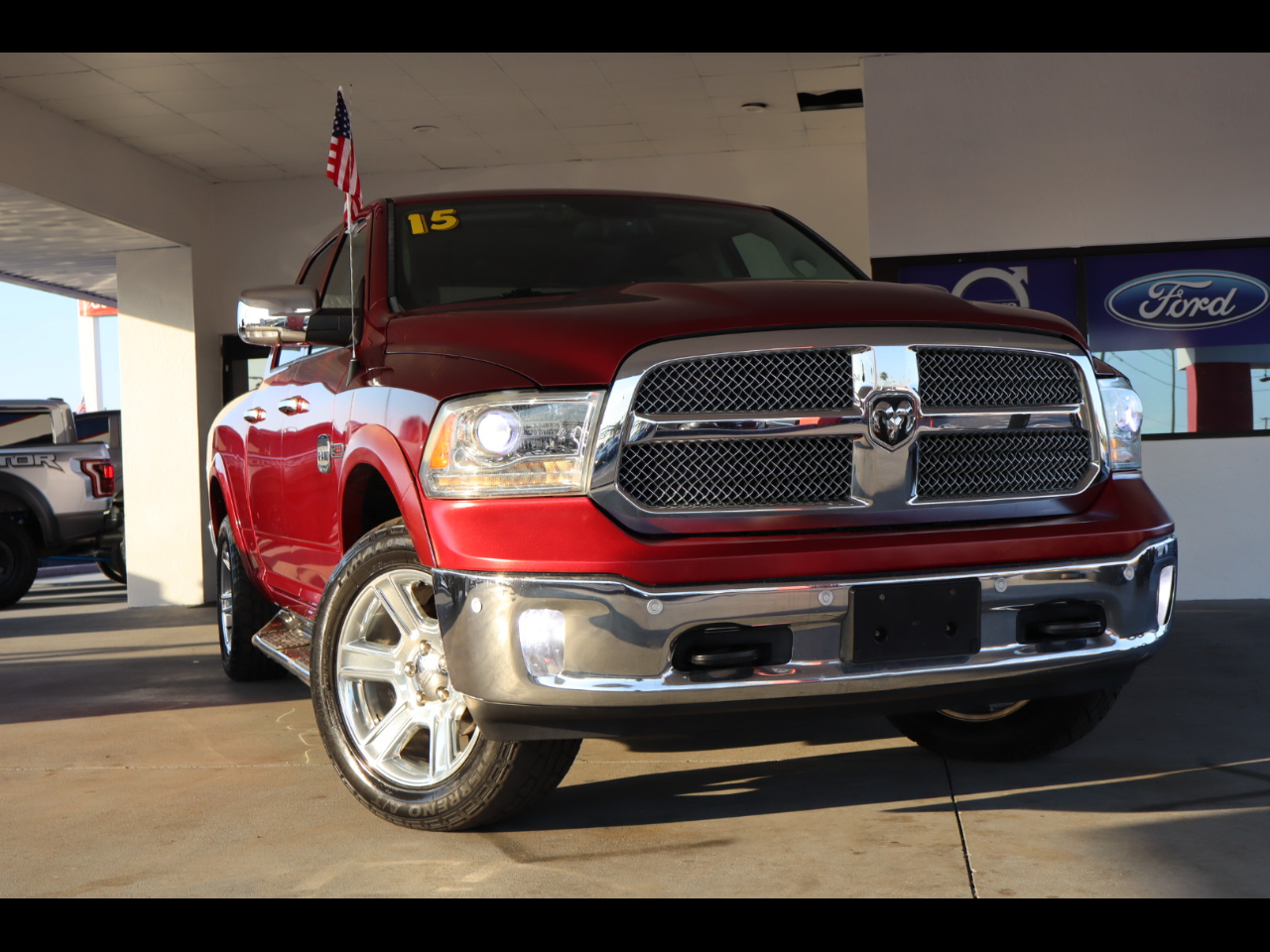 RAM 1500 4WD Crew Cab 149" Laramie Longhorn 2015