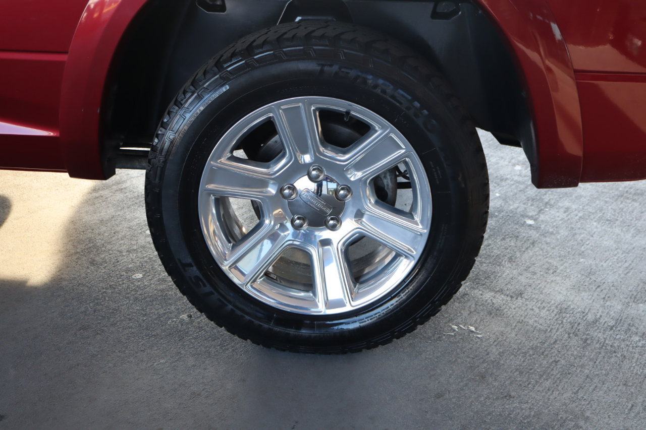 RAM 1500 4WD Crew Cab 149" Laramie Longhorn 2015