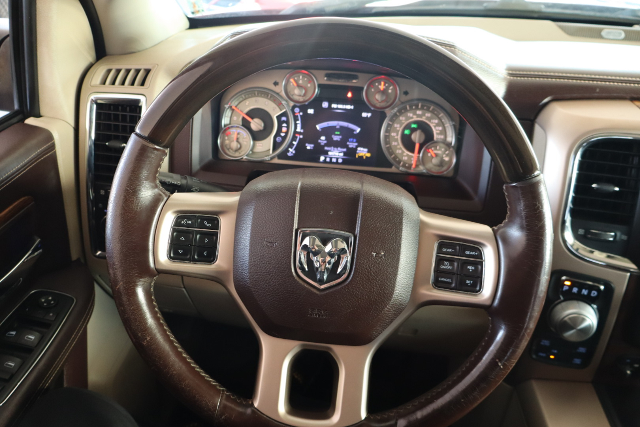 RAM 1500 4WD Crew Cab 149" Laramie Longhorn 2015