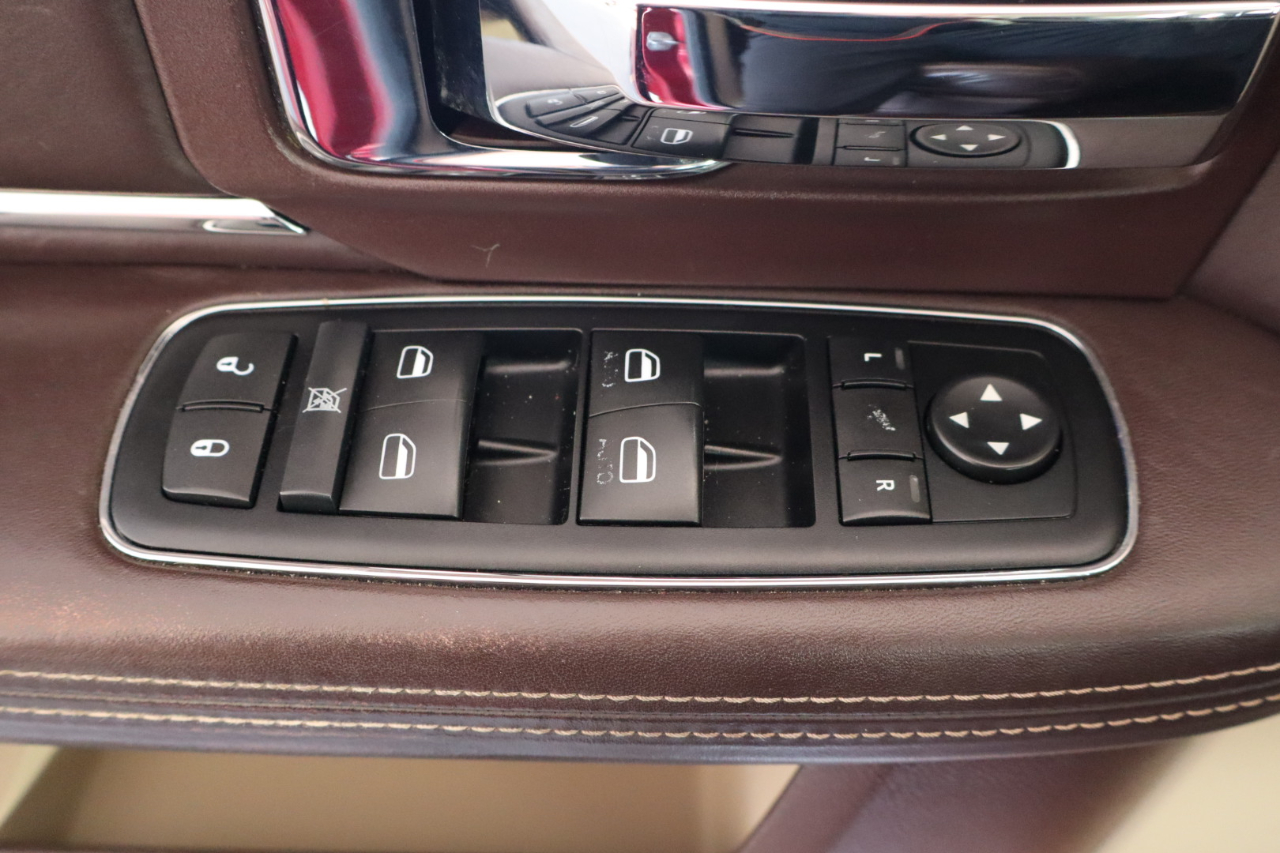 RAM 1500 4WD Crew Cab 149" Laramie Longhorn 2015