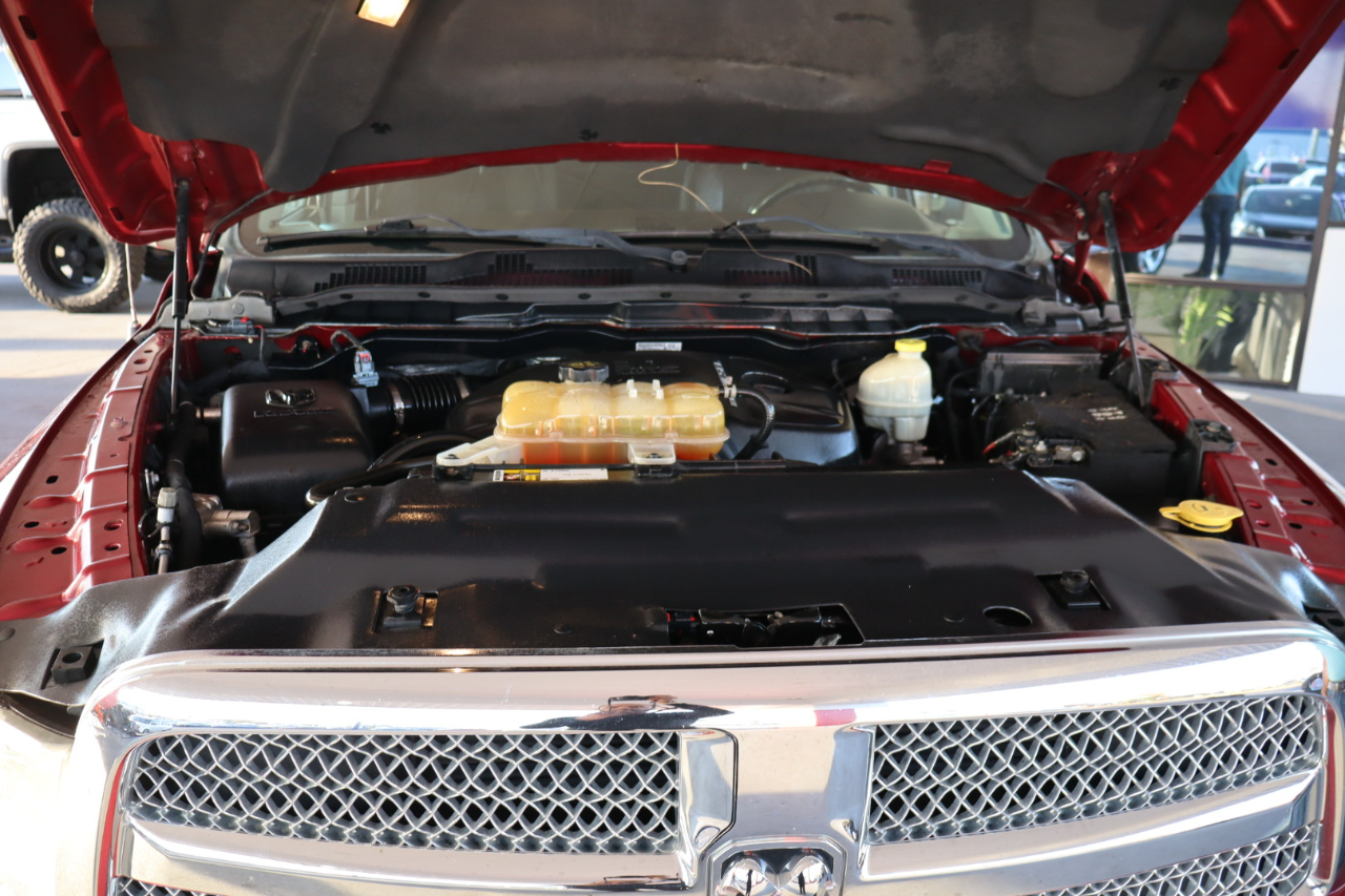 RAM 1500 4WD Crew Cab 149" Laramie Longhorn 2015