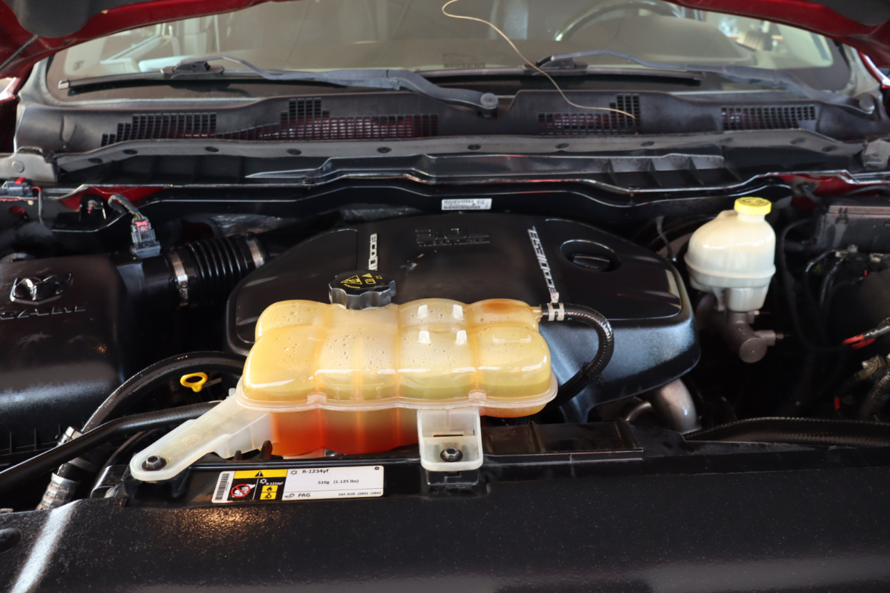 RAM 1500 4WD Crew Cab 149" Laramie Longhorn 2015