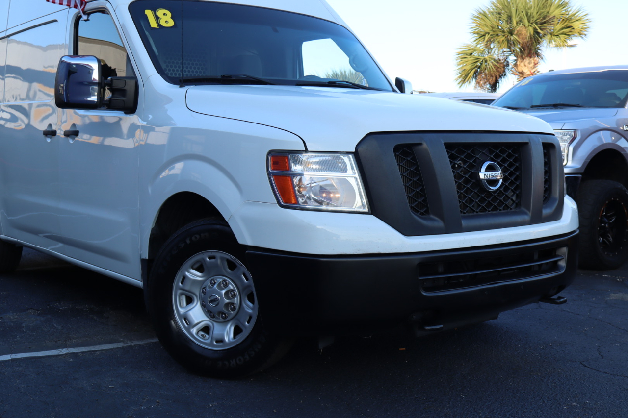 Nissan NV Cargo NV3500 HD High Roof V8 SV 2018