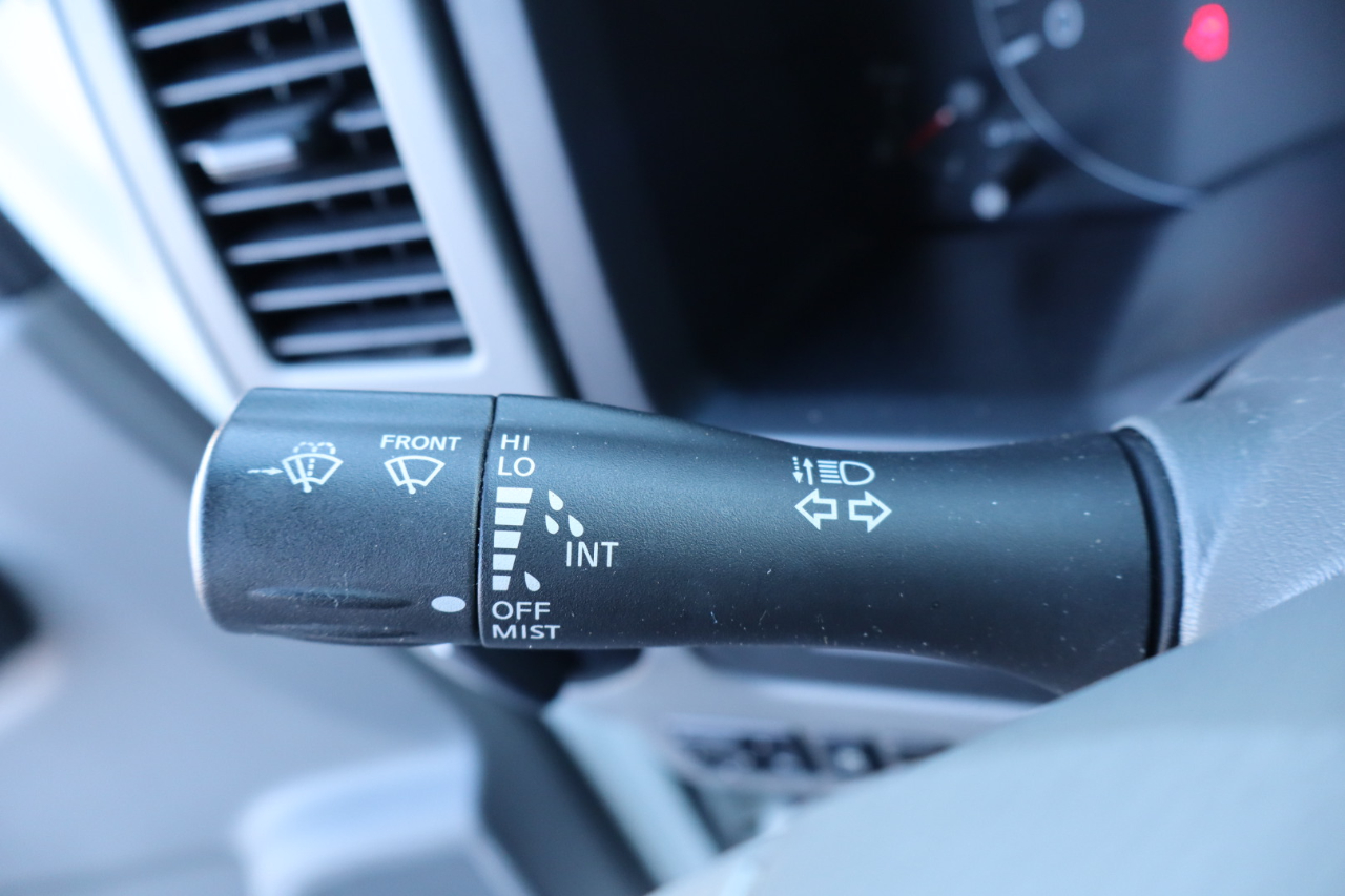 Nissan NV Cargo NV3500 HD High Roof V8 SV 2018