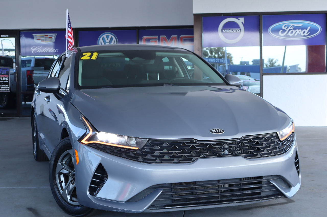 Kia K5 LXS Auto FWD 2021