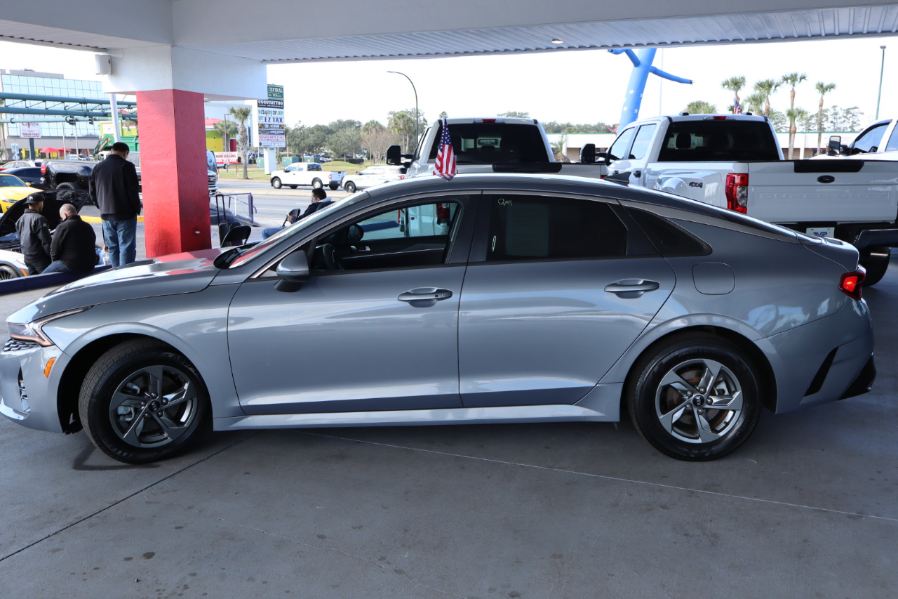 Kia K5 LXS Auto FWD 2021