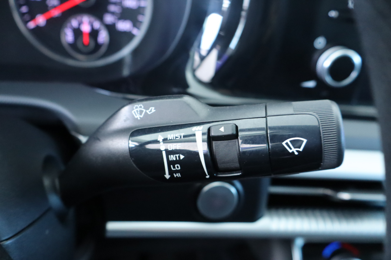 Kia K5 LXS Auto FWD 2021