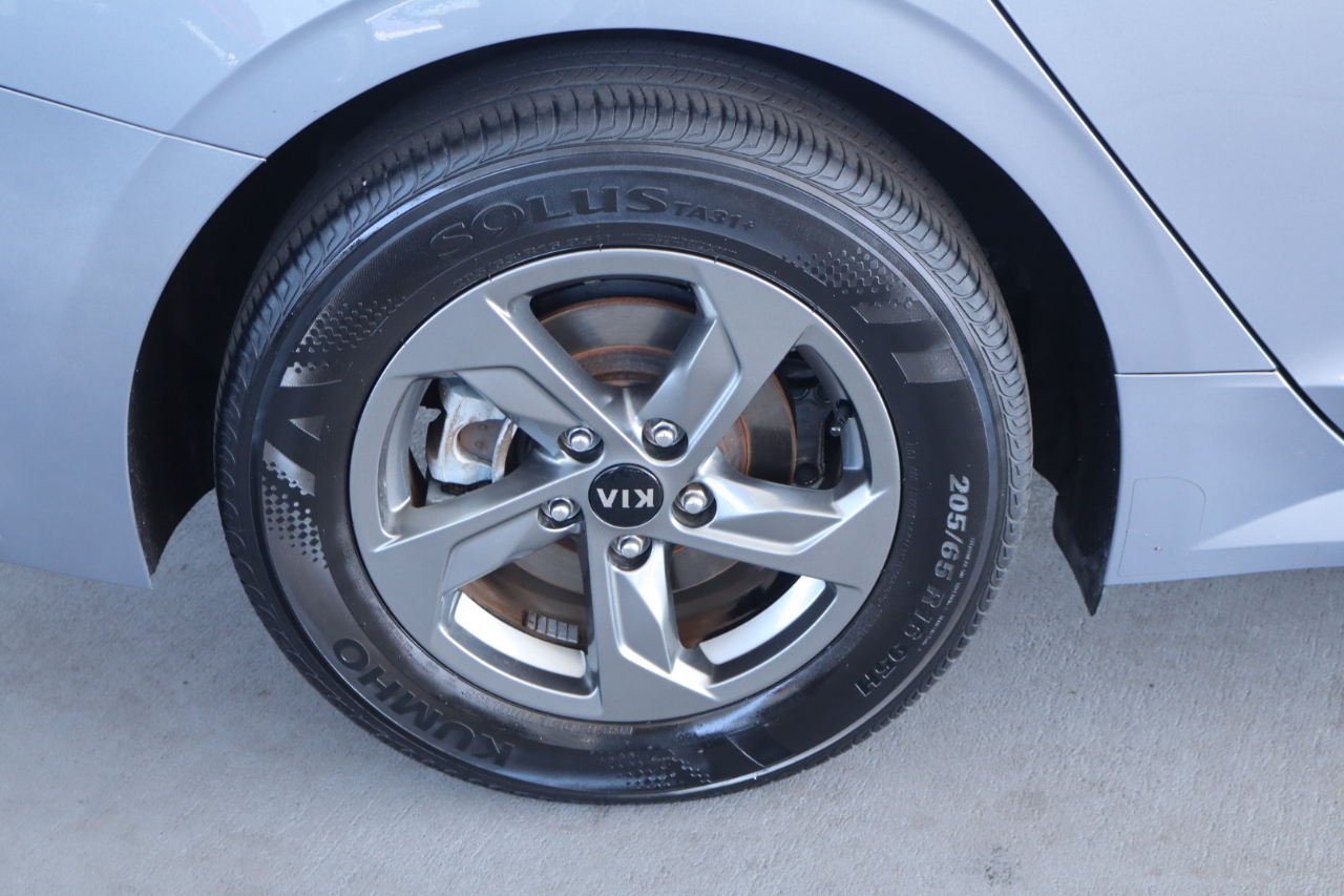 Kia K5 LXS Auto FWD 2021