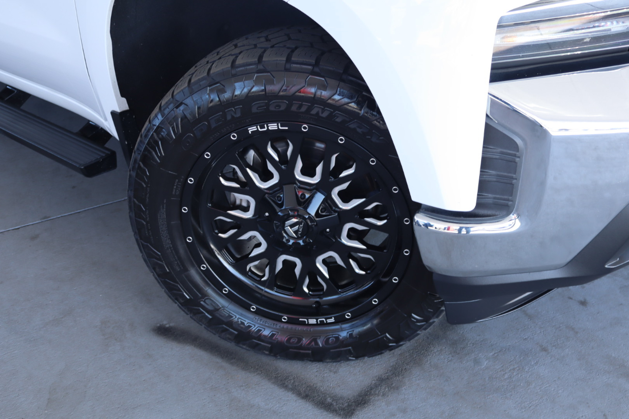 Chevrolet Silverado 1500 2WD Crew Cab 147" LT 2020