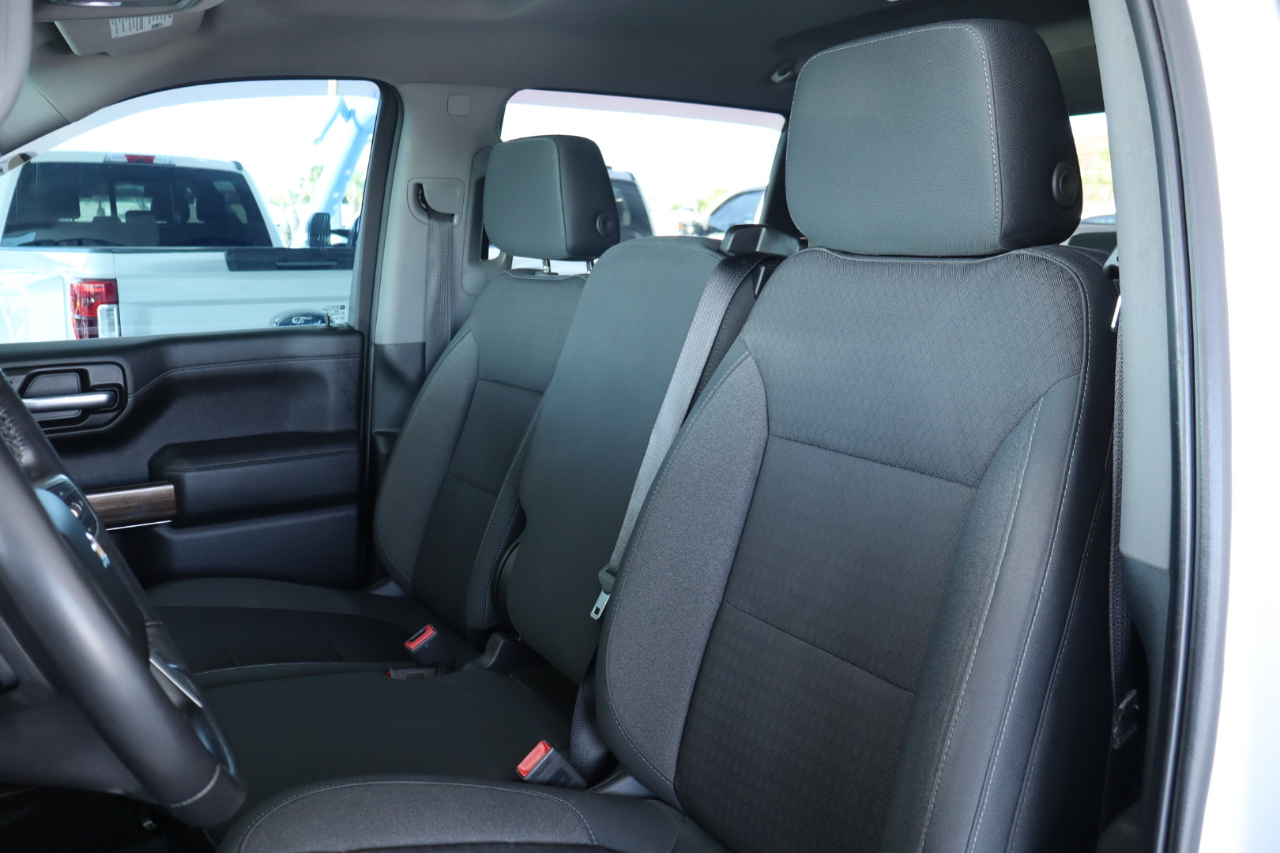 Chevrolet Silverado 1500 2WD Crew Cab 147" LT 2020