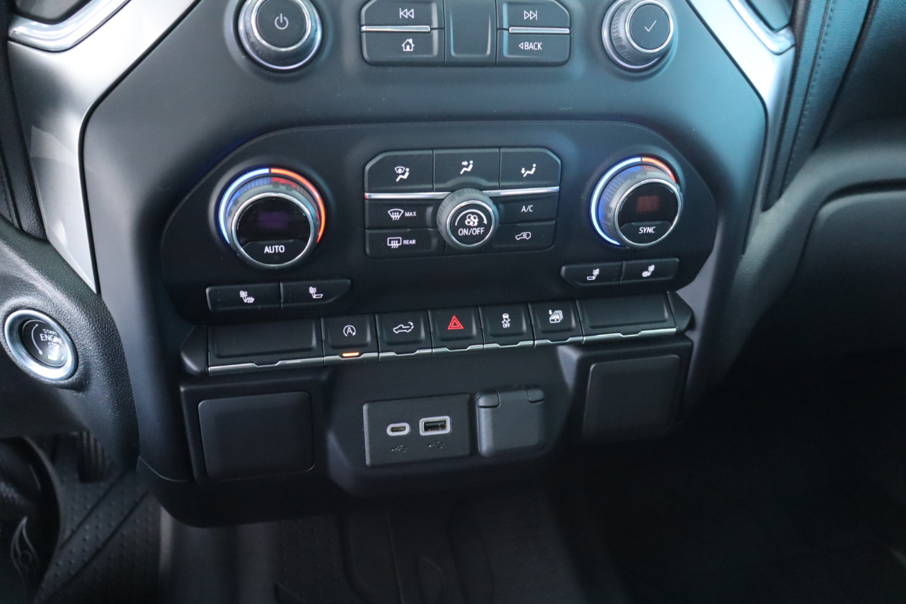 Chevrolet Silverado 1500 2WD Crew Cab 147" LT 2020