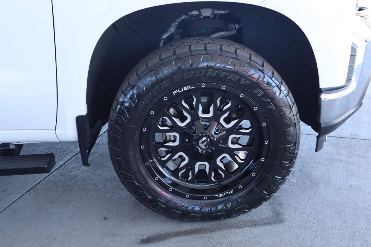 Chevrolet Silverado 1500 2WD Crew Cab 147" LT 2020