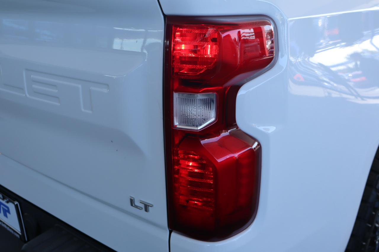 Chevrolet Silverado 1500 2WD Crew Cab 147" LT 2020