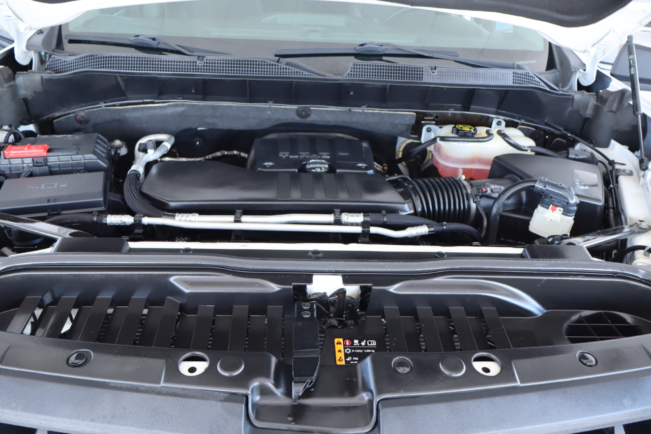 Chevrolet Silverado 1500 2WD Crew Cab 147" LT 2020