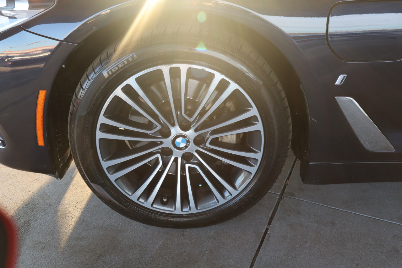 BMW 5 Series 530e xDrive iPerformance Plug-In Hybrid 2018