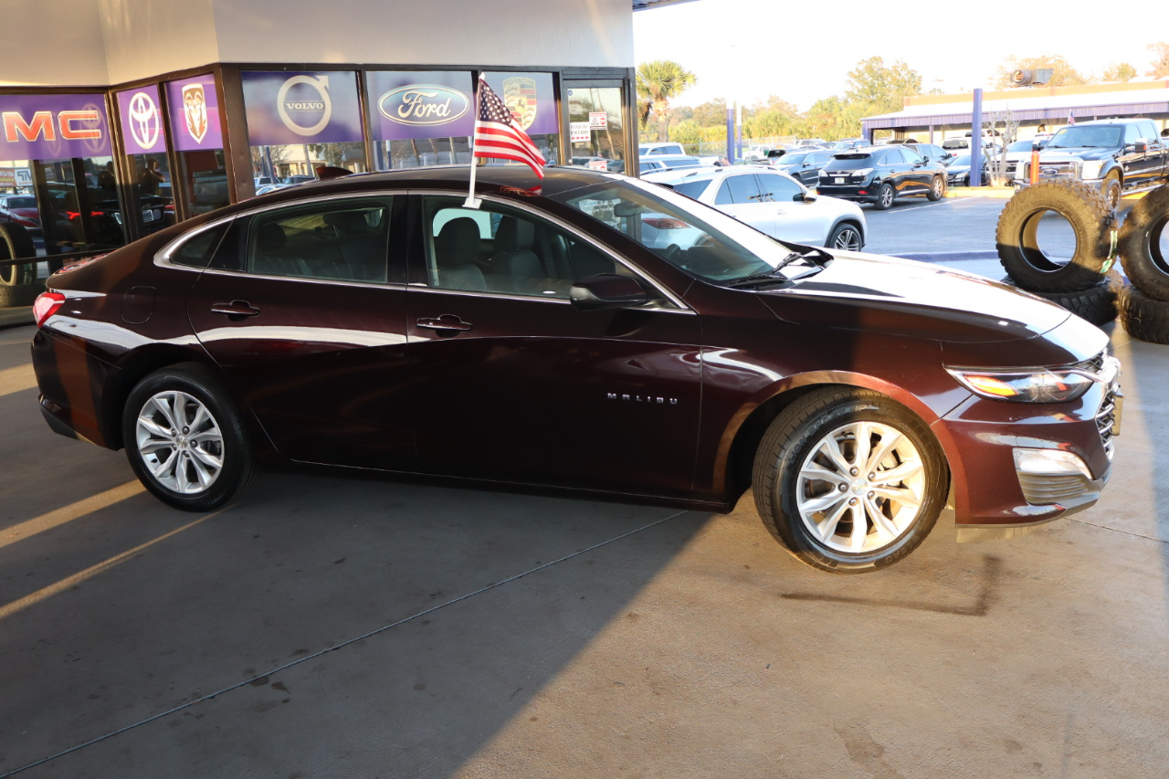 Chevrolet Malibu 4dr Sdn LT 2020