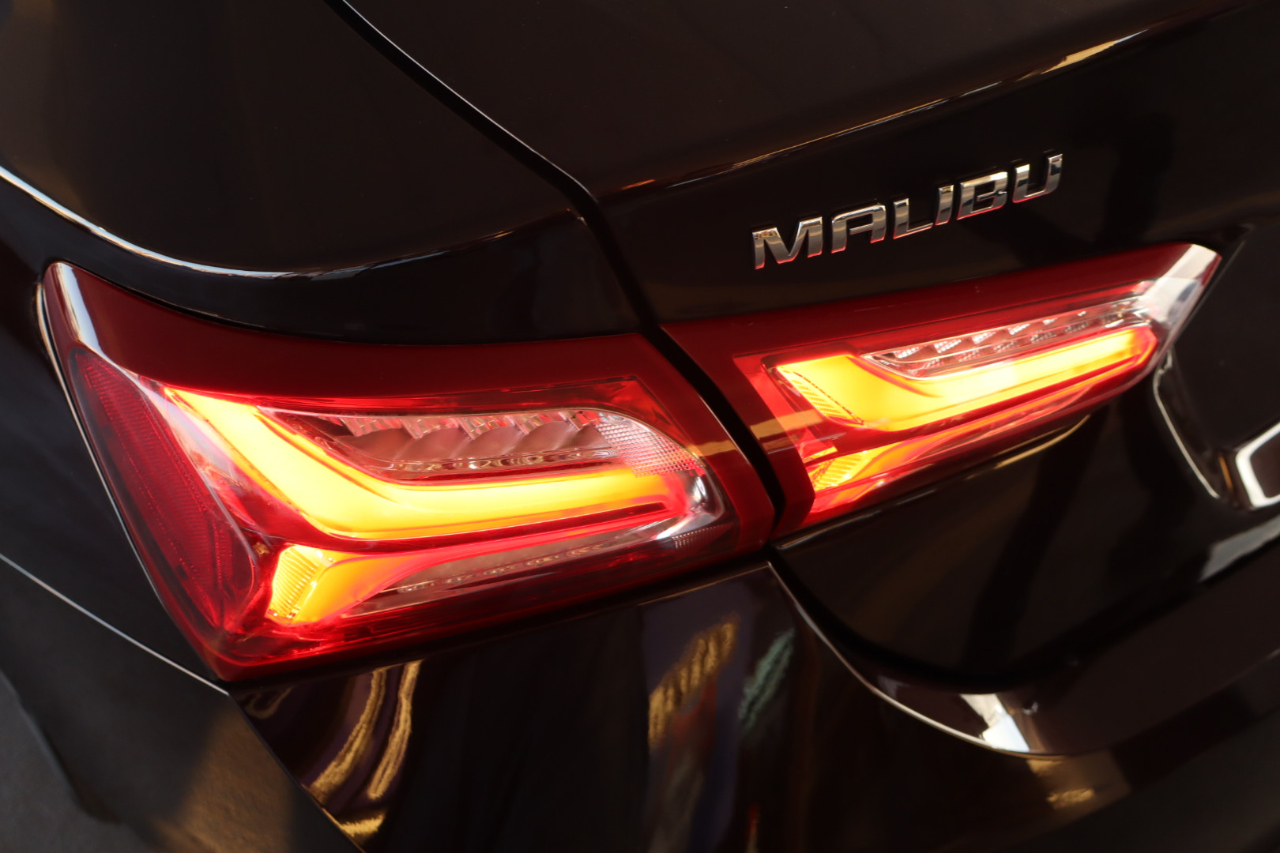 Chevrolet Malibu 4dr Sdn LT 2020