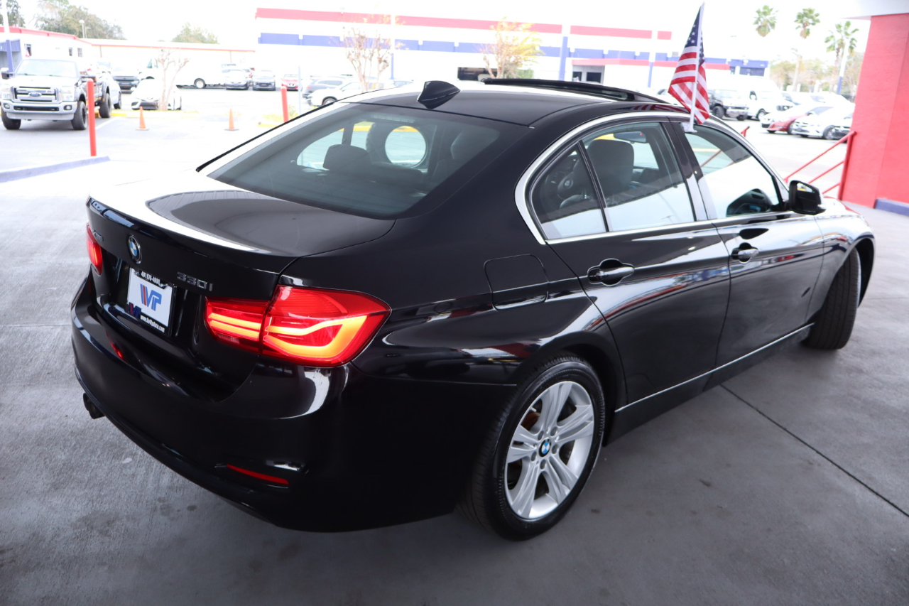 BMW 3 Series 330i xDrive Sedan 2018